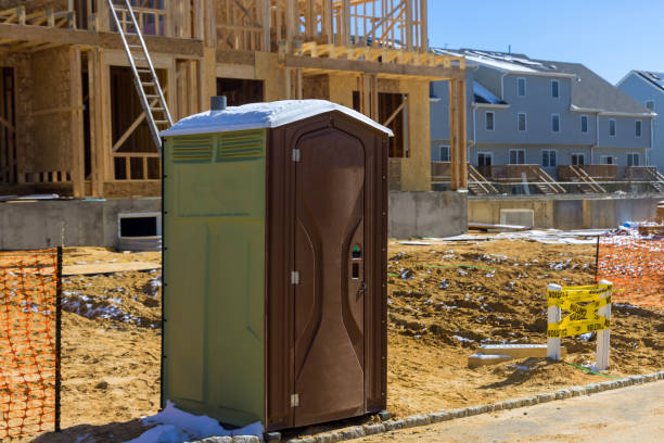 Best Portable restroom trailer rental  in Columbia City, IN